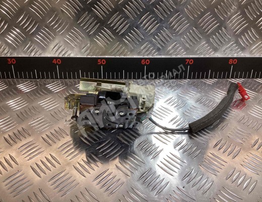 Замок багажника Volkswagen Sharan I (7M) 2000-2003 рестайлинг  Volkswagen Sharan Sharan I (7M) 2000-2003 рестайлинг