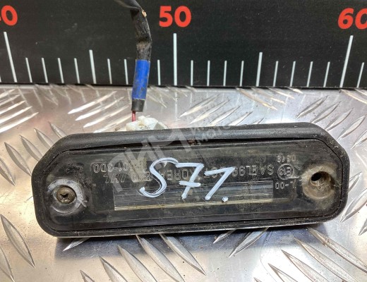 Подсветка номера Hyundai Sonata IV (EF) 2001-2004 рестайлинг  Hyundai Sonata Sonata IV (EF) 2001-2004 рестайлинг