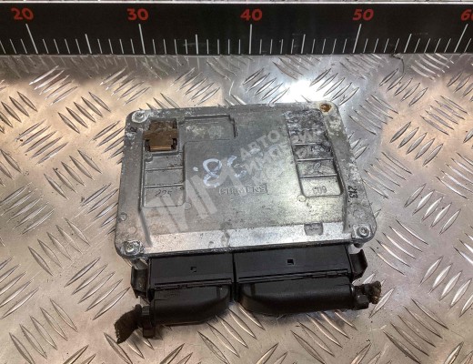 Блок управления двигателем Volkswagen Passat B5+ (3B) 2000-2005 рестайлинг  Volkswagen Passat Passat B5+ (3B) 2000-2005 рестайлинг