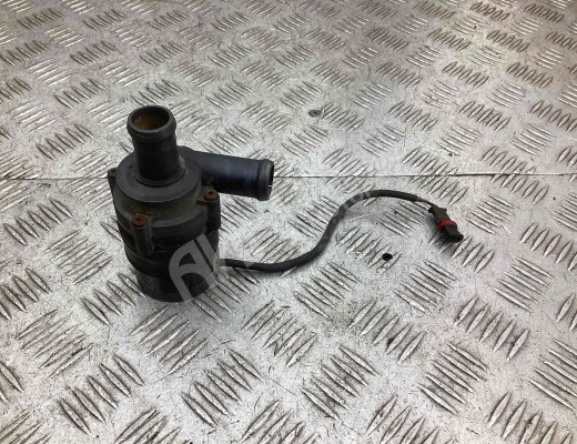 Насос антифриза дополнительный Volkswagen Transporter T4 (7D) 1990-1997  Volkswagen Transporter Transporter T4 (7D) 1990-1997