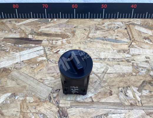 Переключатель света Volkswagen Passat B5 (3B) 1996-2000  Volkswagen Passat Passat B5 (3B) 1996-2000