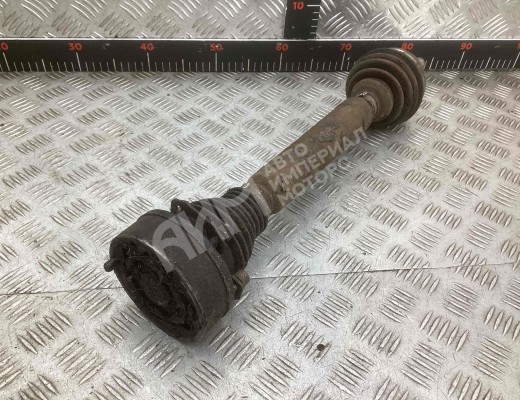 Полуось передняя левая (приводной вал, ШРУС) Volkswagen Golf IV (1J) 1997-2004  Volkswagen Golf Golf IV (1J) 1997-2004