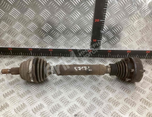 Полуось передняя левая (приводной вал, ШРУС) Volkswagen Golf IV (1J) 1997-2004  Volkswagen Golf Golf IV (1J) 1997-2004