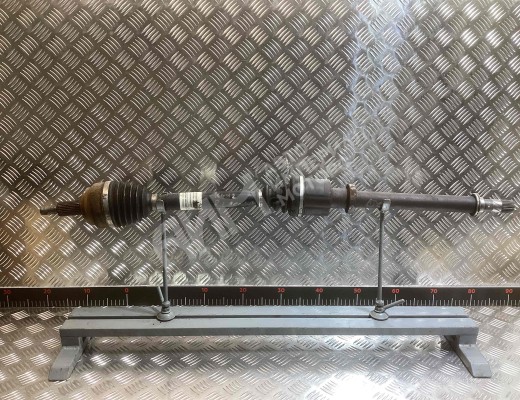 Полуось передняя правая (приводной вал, ШРУС) Renault Laguna III (X91) 2007-2015  Renault Laguna Laguna III (X91) 2007-2015