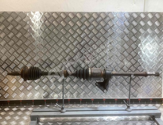 Полуось передняя правая (приводной вал, ШРУС) Mazda 6 I (GG) 2002-2005  Mazda 6 6 I (GG) 2002-2005