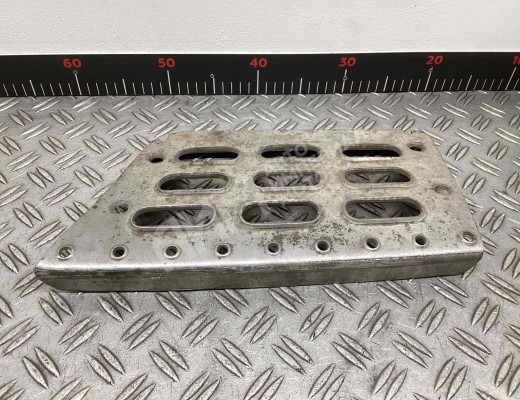 Подножка Volvo FH III 2008-2013  Volvo FH FH III 2008-2013