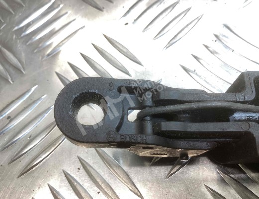 Щеткодержатель задний Opel Astra H 2004-2007  Opel Astra Astra H 2004-2007