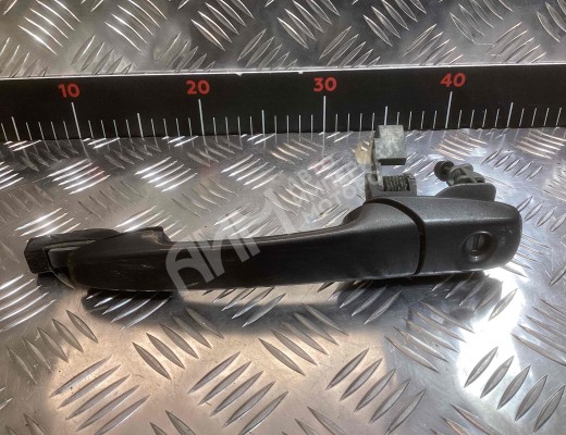 Ручка наружная передняя левая Mazda 6 I (GG) 2002-2005  Mazda 6 6 I (GG) 2002-2005