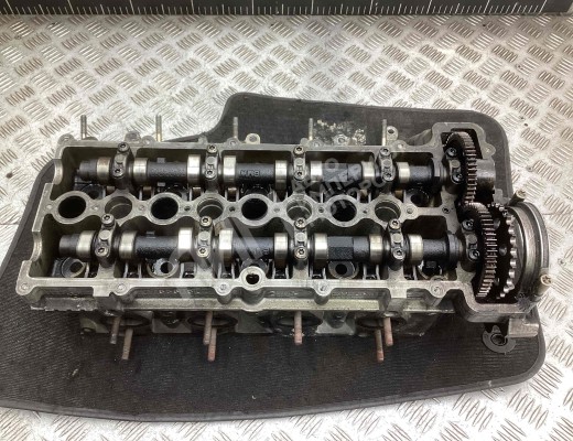 Головка блока цилиндров BMW 3-Series (E46) 2001-2005 рестайлинг  BMW 3-Series 3-Series (E46) 2001-2005 рестайлинг