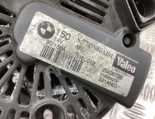 Генератор BMW 3-Series (E46) 2001-2005 рестайлинг  BMW 3-Series 3-Series (E46) 2001-2005 рестайлинг