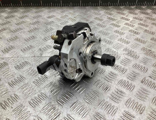 ТНВД BMW 3-Series (E46) 2001-2005 рестайлинг  BMW 3-Series 3-Series (E46) 2001-2005 рестайлинг