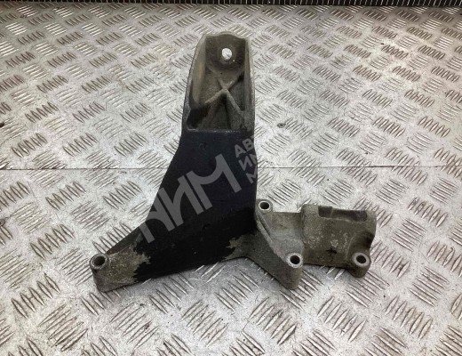 Кронштейн двигателя BMW 3-Series (E46) 2001-2005 рестайлинг  BMW 3-Series 3-Series (E46) 2001-2005 рестайлинг