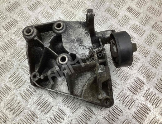 Кронштейн компрессора кондиционера BMW 3-Series (E46) 2001-2005 рестайлинг  BMW 3-Series 3-Series (E46) 2001-2005 рестайлинг