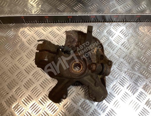 Ступица передняя правая Audi A3 I (8L) 1996-2000  Audi A3 A3 I (8L) 1996-2000