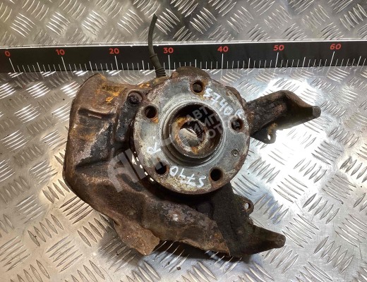 Ступица передняя правая Audi A3 I (8L) 1996-2000  Audi A3 A3 I (8L) 1996-2000