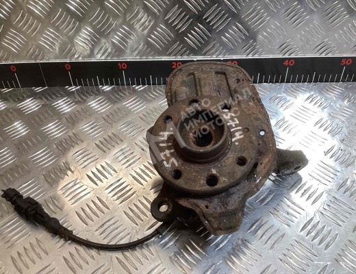 Ступица передняя правая Opel Combo C 2004-2011 рестайлинг  Opel Combo Combo C 2004-2011 рестайлинг