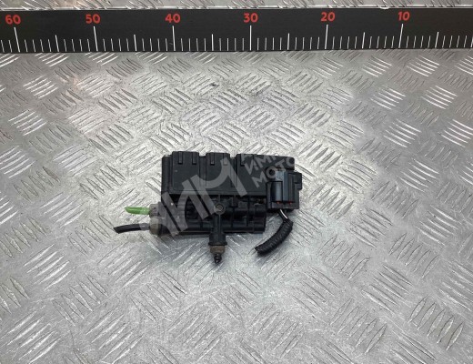 Блок клапанов пневмоподвески Land Rover Discovery III (LA) 2004-2009  Land Rover Discovery Discovery III (LA) 2004-2009