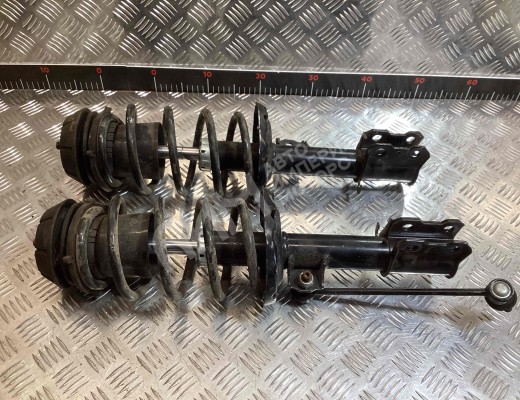 Стойка передняя правая Opel Combo C 2004-2011 рестайлинг  Opel Combo Combo C 2004-2011 рестайлинг