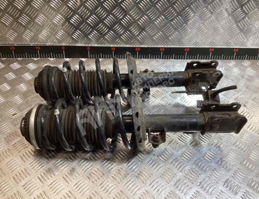 Стойка передняя правая Opel Zafira B 2005-2008  Opel Zafira Zafira B 2005-2008