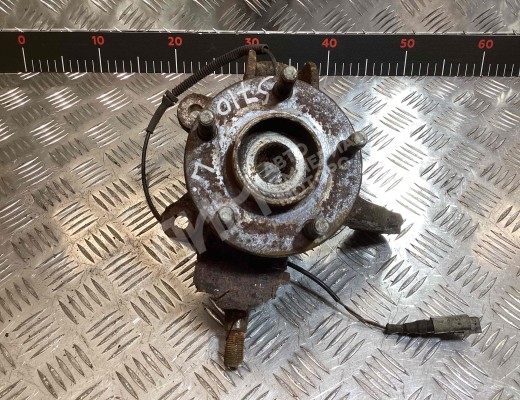 Ступица передняя левая Ford T. Connect I 2002-2009  Ford Transit Connect T. Connect I 2002-2009