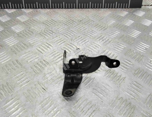 Кронштейн Volkswagen Touareg I (7L) 2002-2006  Volkswagen Touareg Touareg I (7L) 2002-2006