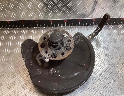 Ступица передняя правая Mercedes E (W211) 2002-2006  Mercedes E E (W211) 2002-2006