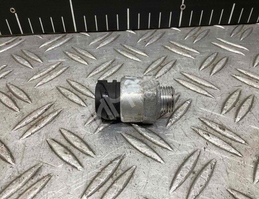 Датчик давления пневмосистемы Iveco Stralis I 2002-2012  Iveco Stralis Stralis I 2002-2012