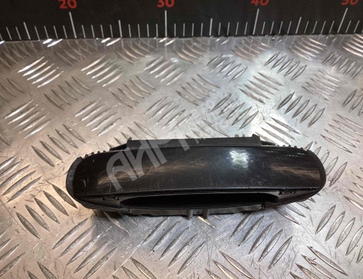 Ручка наружная задняя правая Audi A6 C5 (4B) 2001-2004 рестайлинг  Audi A6 A6 C5 (4B) 2001-2004 рестайлинг