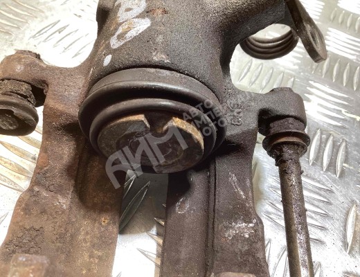 Суппорт задний левый Audi A4 B5 (8D) 1994-1999  Audi A4 A4 B5 (8D) 1994-1999