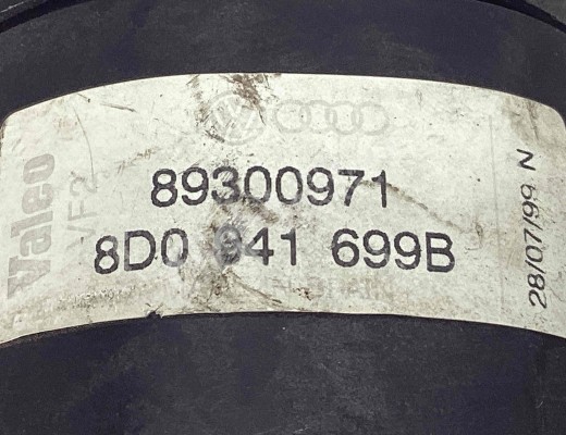 Фара противотуманная левая Audi A4 B5 (8D) 1999-2001 рестайлинг  Audi A4 A4 B5 (8D) 1999-2001 рестайлинг