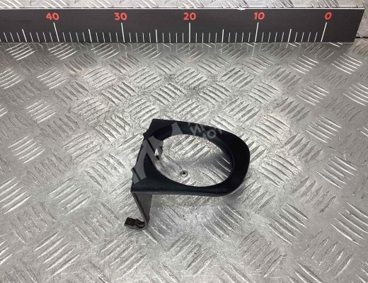 Рамка фары противотуманной левой Audi A4 B5 (8D) 1999-2001 рестайлинг  Audi A4 A4 B5 (8D) 1999-2001 рестайлинг