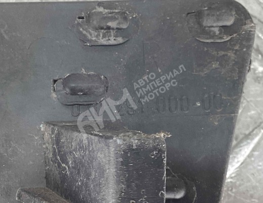 Заглушка (решетка) в бампер передний Audi A4 B5 (8D) 1999-2001 рестайлинг  Audi A4 A4 B5 (8D) 1999-2001 рестайлинг