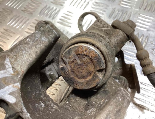 Суппорт задний левый Audi A4 B5 (8D) 1999-2001 рестайлинг  Audi A4 A4 B5 (8D) 1999-2001 рестайлинг