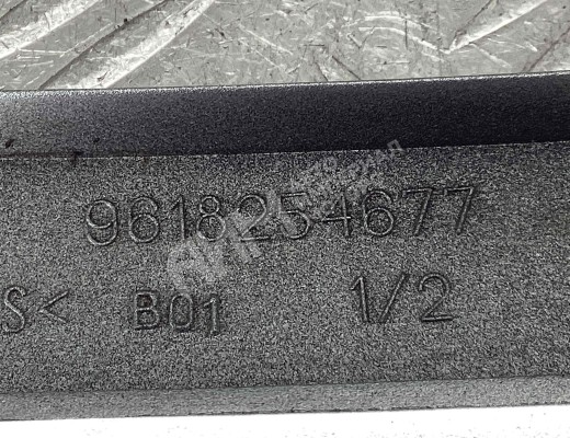 Ус под фару левый Citroen Berlingo I (MF) 1996-2002  Citroen Berlingo Berlingo I (MF) 1996-2002