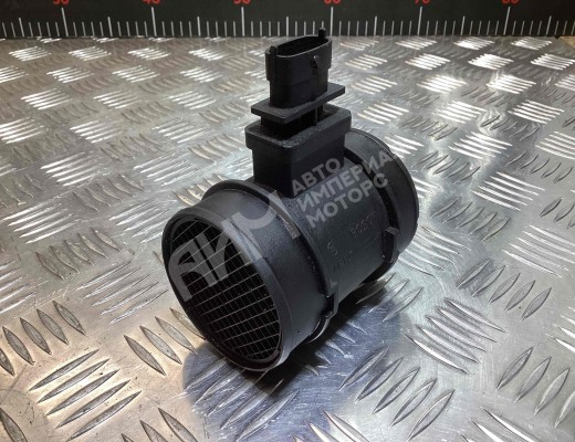 Расходомер воздуха Opel Astra H 2004-2007  Opel Astra Astra H 2004-2007