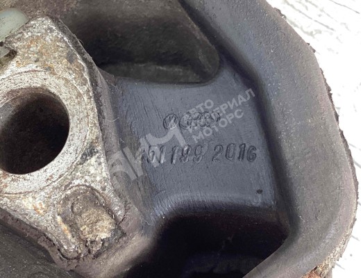 Подушка крепления двигателя Volkswagen Transporter T3 1980-1992  Volkswagen Transporter Transporter T3 1980-1992