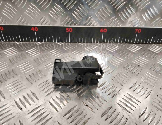 Ручка внутренняя передняя правая Volkswagen Passat B4 (3A) 1993-1997  Volkswagen Passat Passat B4 (3A) 1993-1997