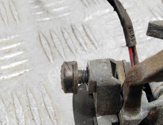 Ручка наружная передняя правая Volkswagen Passat B4 (3A) 1993-1997  Volkswagen Passat Passat B4 (3A) 1993-1997