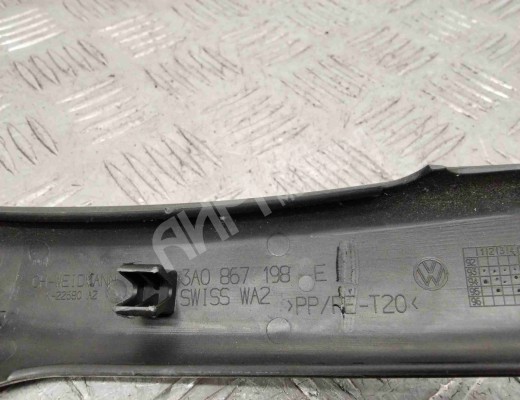 Ручка внутренняя передняя правая Volkswagen Passat B4 (3A) 1993-1997  Volkswagen Passat Passat B4 (3A) 1993-1997