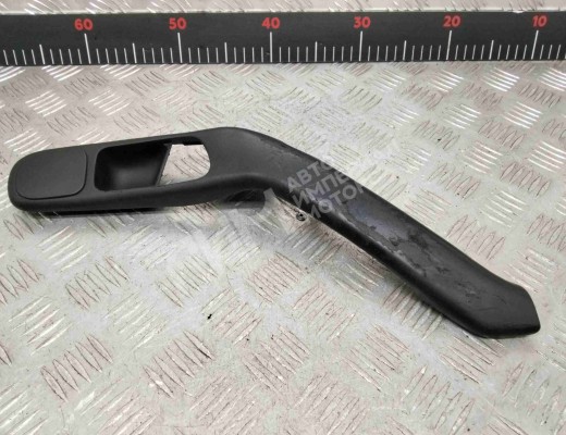 Ручка внутренняя передняя правая Volkswagen Passat B4 (3A) 1993-1997  Volkswagen Passat Passat B4 (3A) 1993-1997