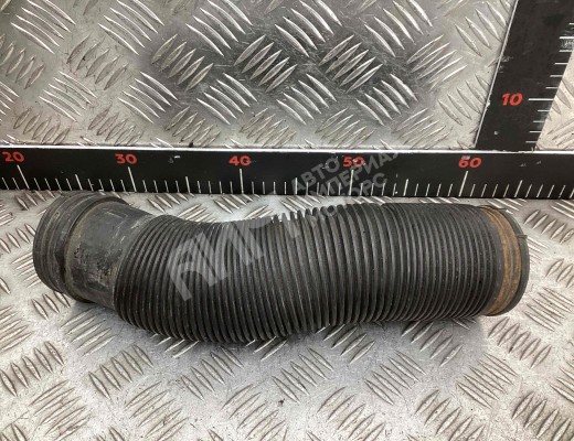 Патрубок воздушного фильтра Skoda Octavia A4 Tour (1U) 1996-2010  Skoda Octavia Octavia A4 Tour (1U) 1996-2010