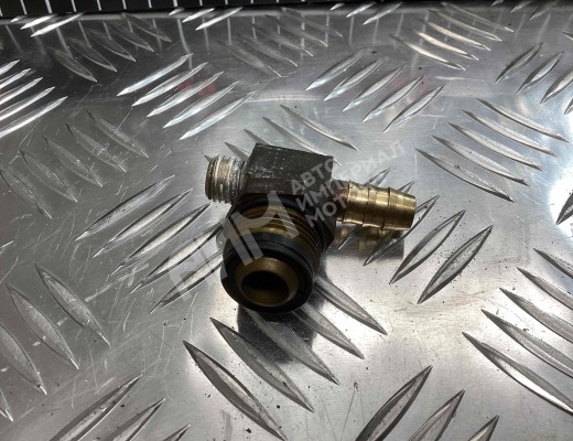 Штуцер MAN TGA 2000-2008  MAN TGA TGA 2000-2008