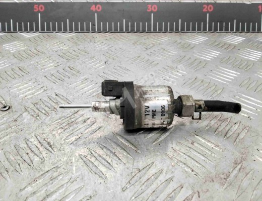 Насос топливный автономного отопителя Mazda 5 I (CR) 2005-2010  Mazda 5 5 I (CR) 2005-2010