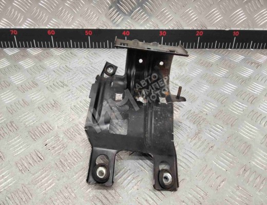 Кронштейн Opel Vectra B 1995-1999  Opel Vectra Vectra B 1995-1999