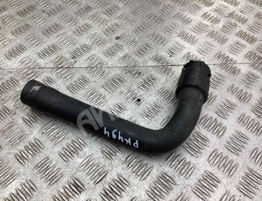 Патрубок радиатора Volkswagen Passat B5+ (3B) 2000-2005 рестайлинг  Volkswagen Passat Passat B5+ (3B) 2000-2005 рестайлинг