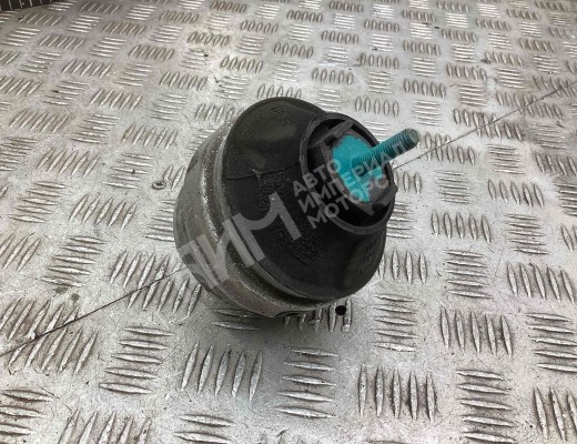 Подушка крепления двигателя Volkswagen Passat B5+ (3B) 2000-2005 рестайлинг  Volkswagen Passat Passat B5+ (3B) 2000-2005 рестайлинг