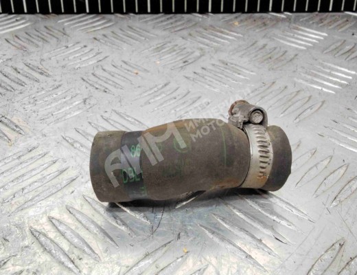 Патрубок автономного отопителя BMW 5-Series (E39) 2000-2004 рестайлинг  BMW 5-Series 5-Series (E39) 2000-2004 рестайлинг