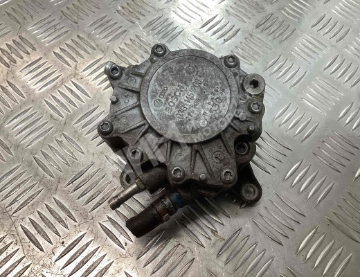 Насос вакуумный Volkswagen Passat B6 (3C) 2005-2010  Volkswagen Passat Passat B6 (3C) 2005-2010