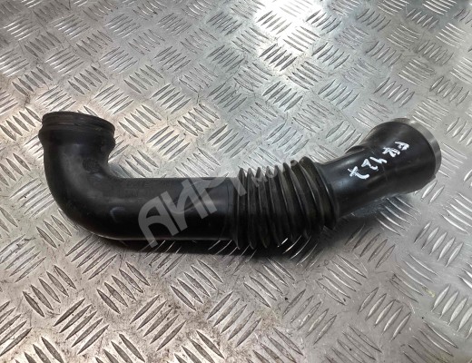 Патрубок воздушного фильтра Ford Fusion (JU) 2002-2005  Ford Fusion Fusion (JU) 2002-2005