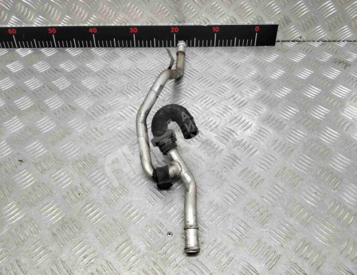 Патрубок автономного отопителя Volkswagen Touareg I (7L) 2002-2006  Volkswagen Touareg Touareg I (7L) 2002-2006